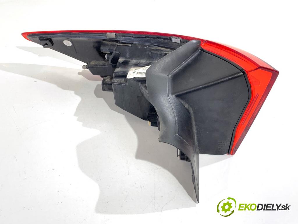 CUPRA FORMENTOR SUV 2023 228 kW 2.0 TSI 4Drive 1984 Svetlo pravy zad 5FF945208C