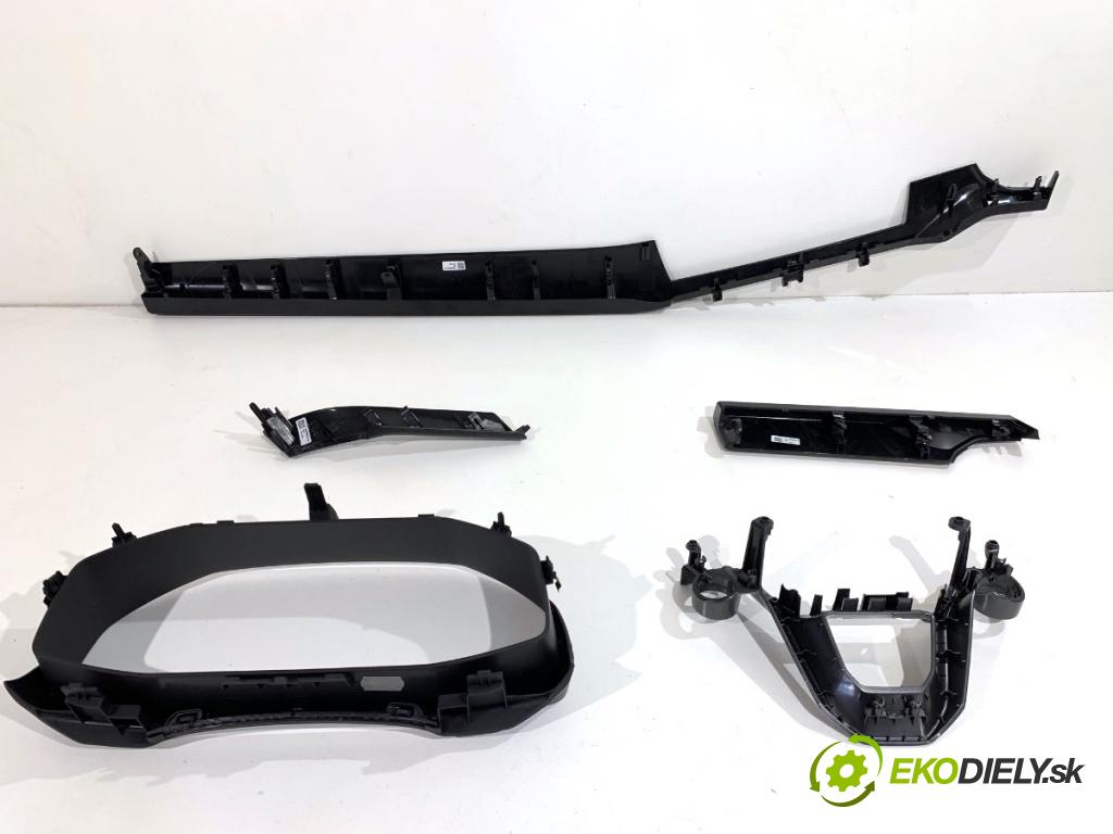 CUPRA FORMENTOR SUV 2023 228 kW 2.0 TSI 4Drive 1984 lišty kryt 5FB858452C 5FA857053 (Lišta)