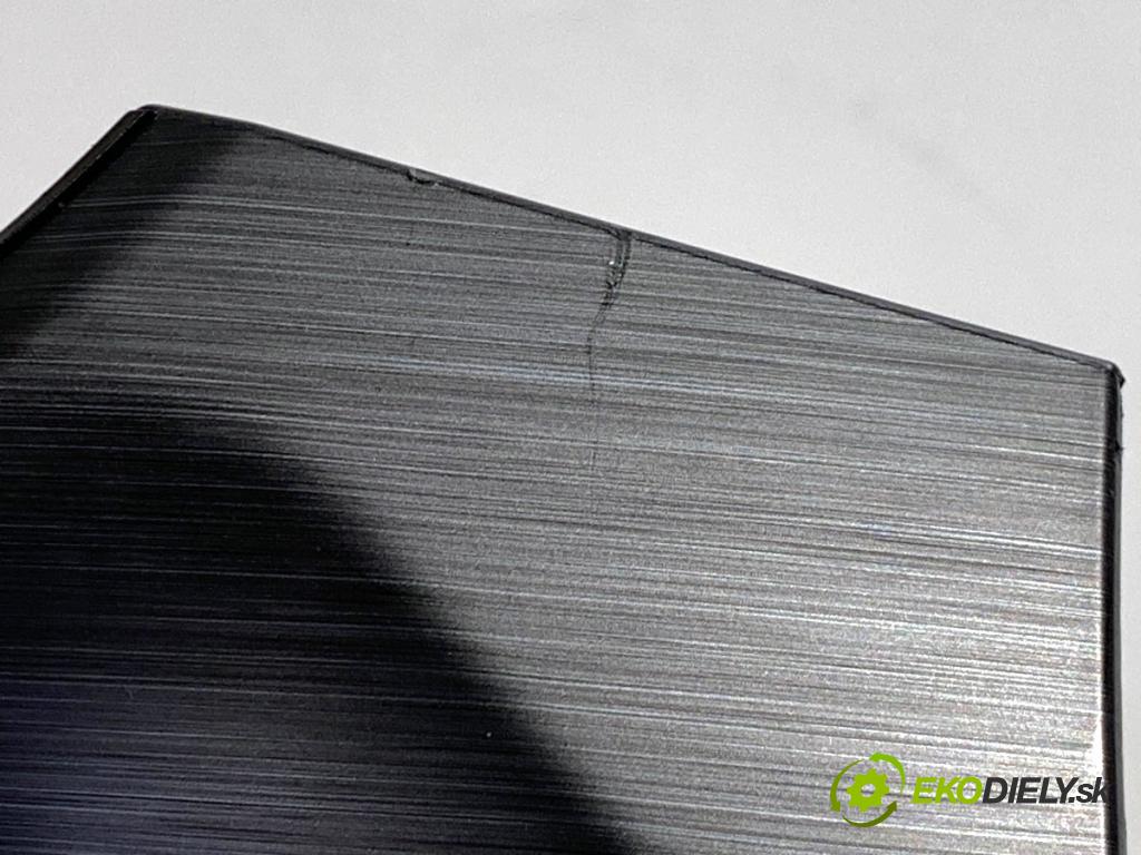 CUPRA FORMENTOR SUV 2023 228 kW 2.0 TSI 4Drive 1984 lišty kryt 5FB858452C 5FA857053 (Lišta)