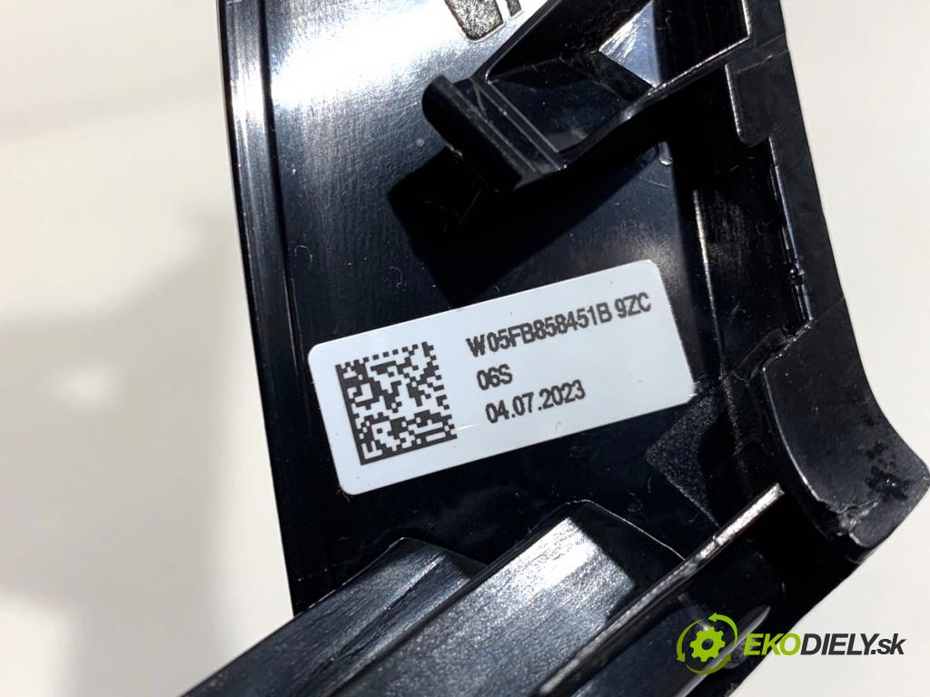 CUPRA FORMENTOR SUV 2023 228 kW 2.0 TSI 4Drive 1984 lišty kryt 5FB858452C 5FA857053 (Lišta)