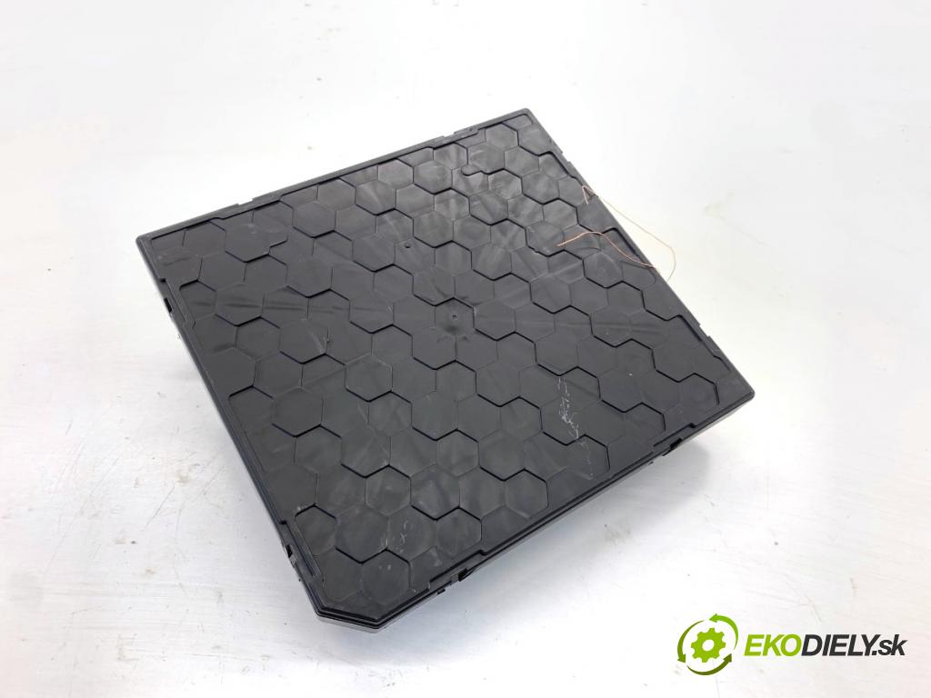 CUPRA FORMENTOR SUV 2023 228 kW 2.0 TSI 4Drive 1984 Modul komfortu 5WA937086BN (Modul komfortu)