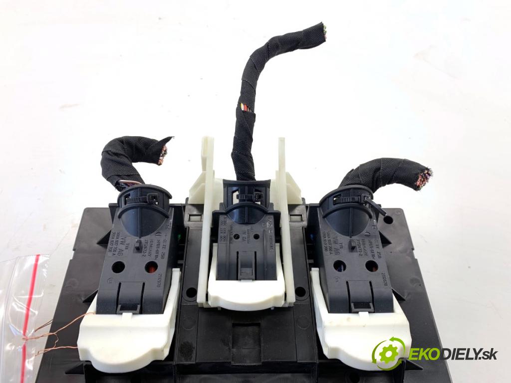 CUPRA FORMENTOR SUV 2023 228 kW 2.0 TSI 4Drive 1984 Modul komfortu 5WA937086BN (Modul komfortu)