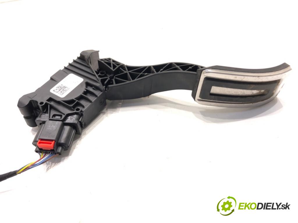 CUPRA FORMENTOR SUV 2023 228 kW 2.0 TSI 4Drive 1984 Potenciometer plynu 5Q1723503K (Potenciometer plynového pedálu)