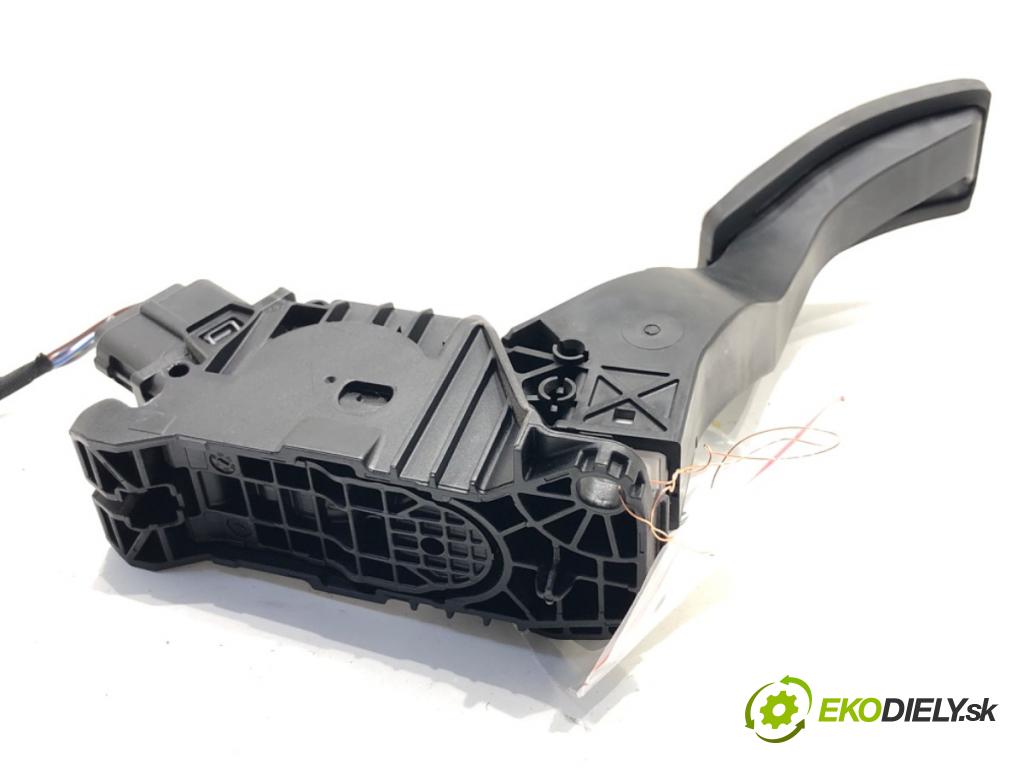 CUPRA FORMENTOR SUV 2023 228 kW 2.0 TSI 4Drive 1984 Potenciometer plynu 5Q1723503K (Potenciometer plynového pedálu)