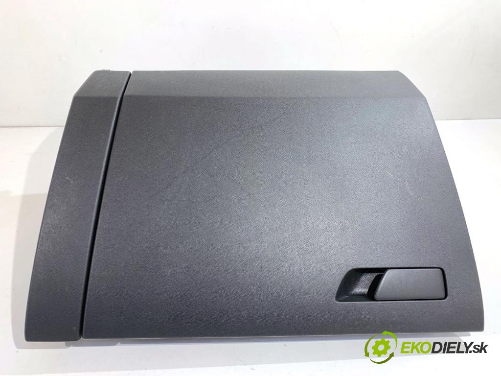 CUPRA FORMENTOR SUV 2023 228 kW 2.0 TSI 4Drive 1984 přihrádka kastlík spolujezdce 5FB857095J (Přihrádka (kastlík))