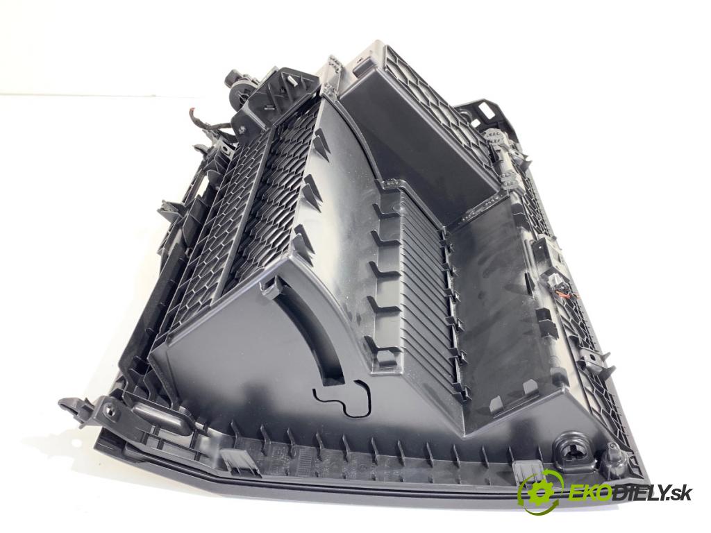 CUPRA FORMENTOR SUV 2023 228 kW 2.0 TSI 4Drive 1984 Priehradka, kastlík spolujazdca 5FB857095J (Priehradka (kastlík))