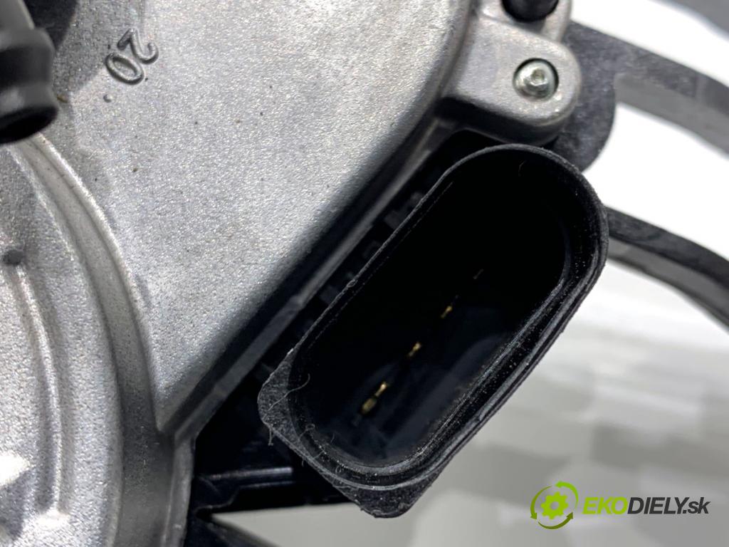 CUPRA FORMENTOR SUV 2023 228 kW 2.0 TSI 4Drive 1984 Motor stieračov zad 8V0955711C