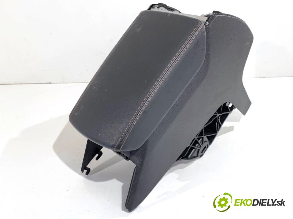 CUPRA FORMENTOR SUV 2023 228 kW 2.0 TSI 4Drive 1984 Lakťová opierka 5FF864207B (Lakťová opierka)