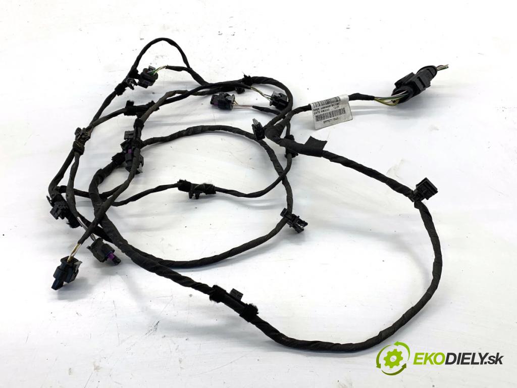 CUPRA FORMENTOR SUV 2023 228 kW 2.0 TSI 4Drive 1984 káblovačka PDC zadní část 5FF971194A