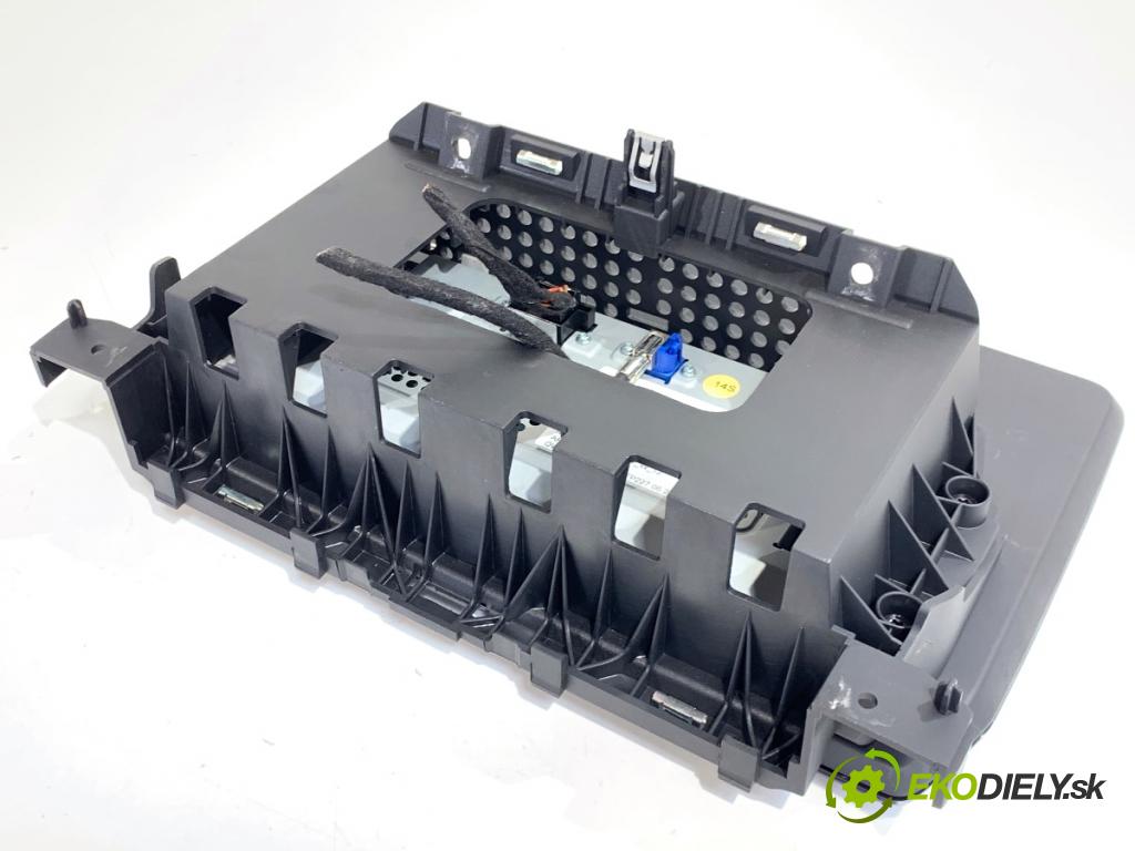 CUPRA FORMENTOR SUV 2023 228 kW 2.0 TSI 4Drive 1984 Displej 5FA919606C (Přístrojová deska)