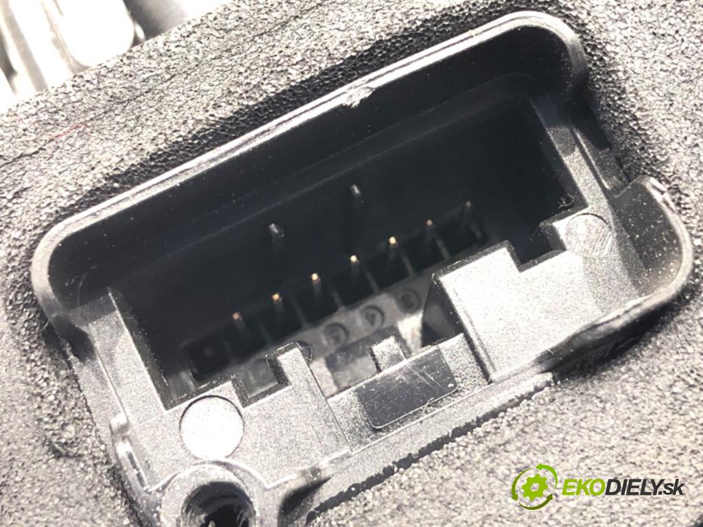 CUPRA FORMENTOR SUV 2023 228 kW 2.0 TSI 4Drive 1984 zámok Dvere pravy zad 5TA839016P