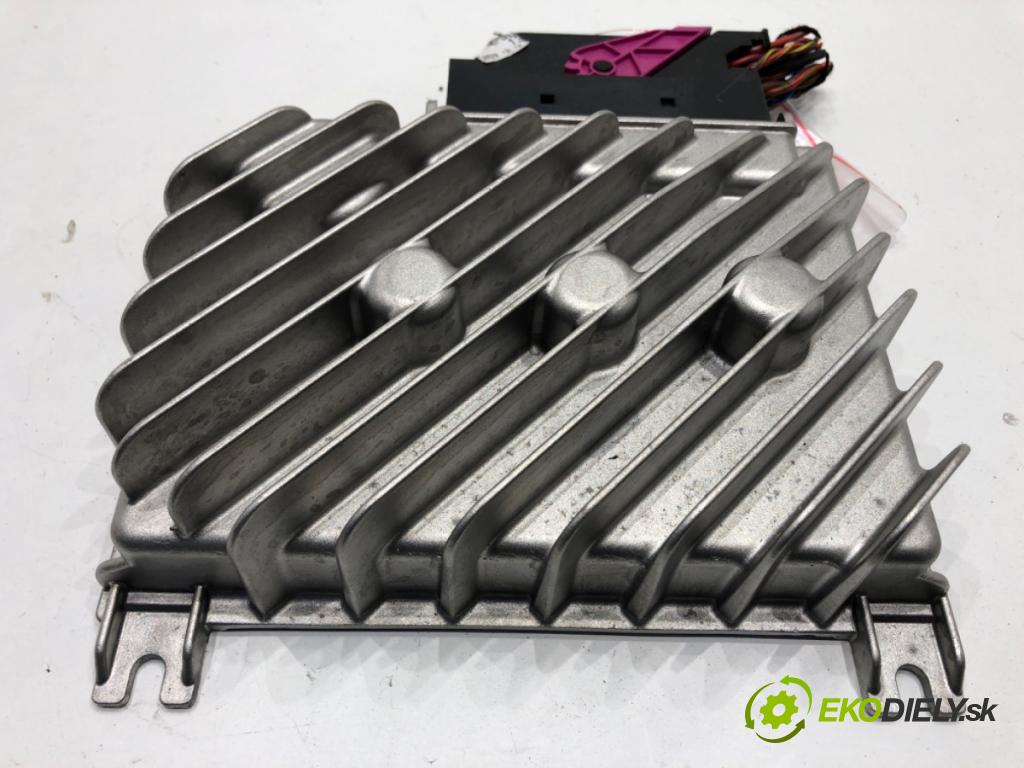 CUPRA FORMENTOR SUV 2023 228 kW 2.0 TSI 4Drive 1984 zesilovač 5H0035456A (Zesilovač)