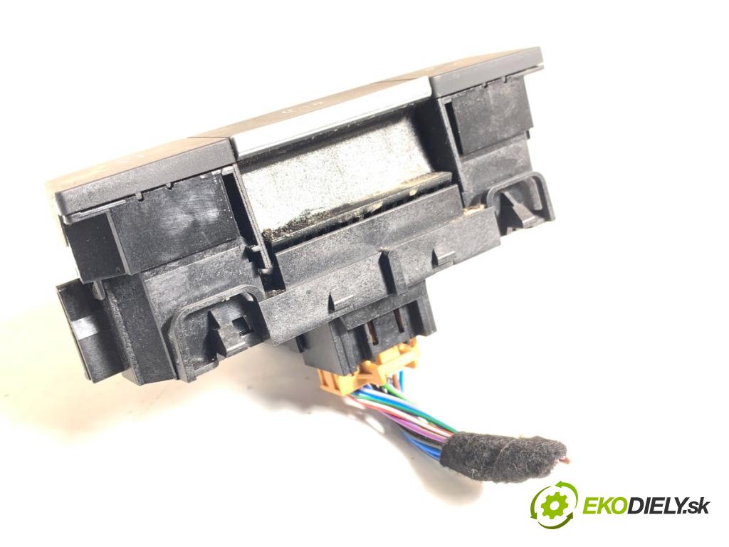 CUPRA FORMENTOR SUV 2023 228 kW 2.0 TSI 4Drive 1984 Kulisa brzdy ručnej brzdy 5FA927225