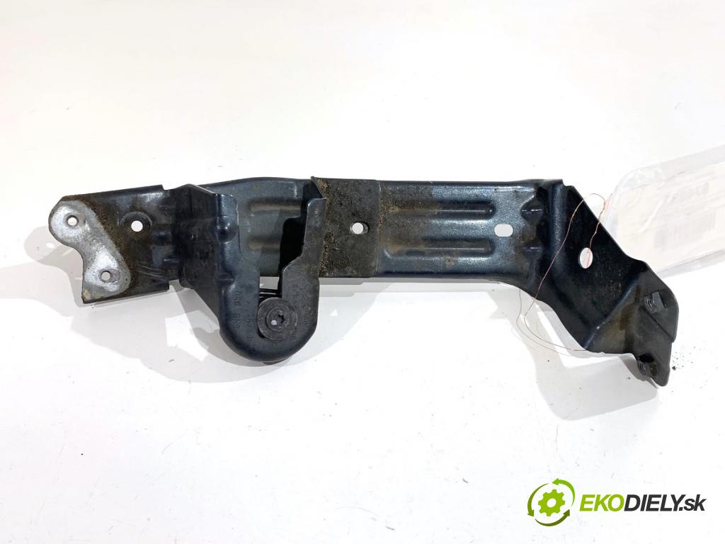 CUPRA FORMENTOR SUV 2023 228 kW 2.0 TSI 4Drive 1984 držiak blatníka pravy 5FF821168B