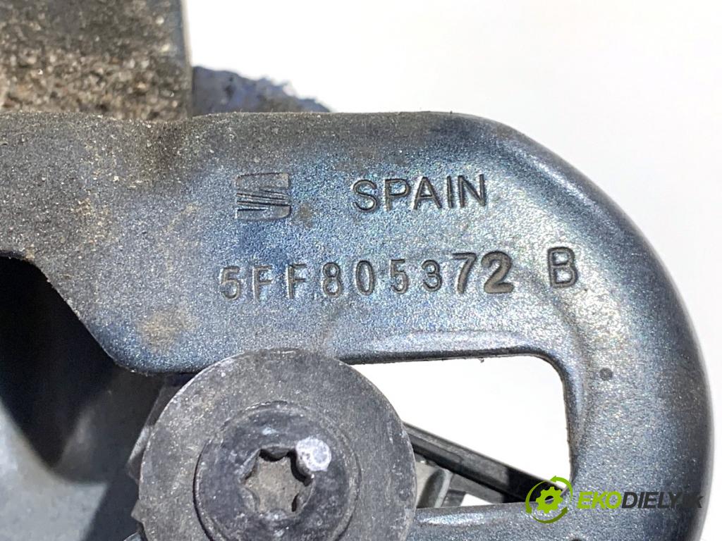 CUPRA FORMENTOR SUV 2023 228 kW 2.0 TSI 4Drive 1984 držák blatníka pravý 5FF821168B