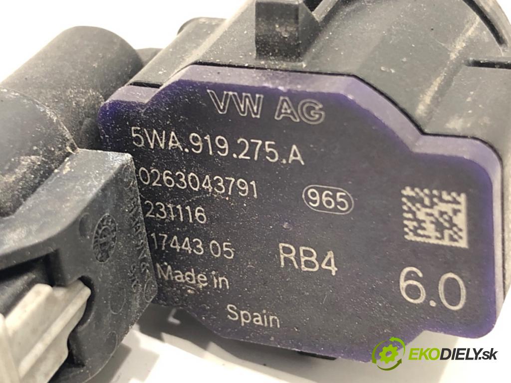 CUPRA FORMENTOR SUV 2023 228 kW 2.0 TSI 4Drive 1984 Snímač PDC 5WA919275A