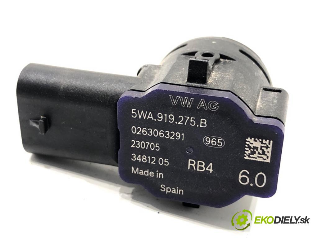 CUPRA FORMENTOR SUV 2023 228 kW 2.0 TSI 4Drive 1984 snímač PDC 5WA919275B