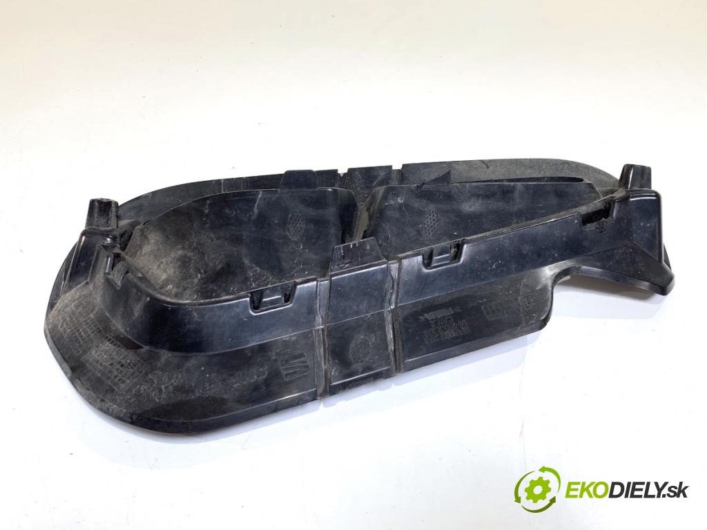 CUPRA FORMENTOR SUV 2023 228 kW 2.0 TSI 4Drive 1984 Mriežky nárazníka pravy predný 5FF807576