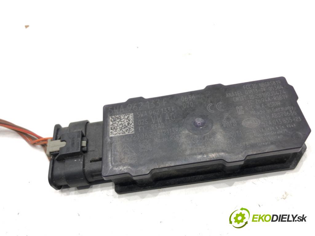 CUPRA FORMENTOR SUV 2023 228 kW 2.0 TSI 4Drive 1984 zesilovač Antenní: 5WA962133F (Zesilovač)