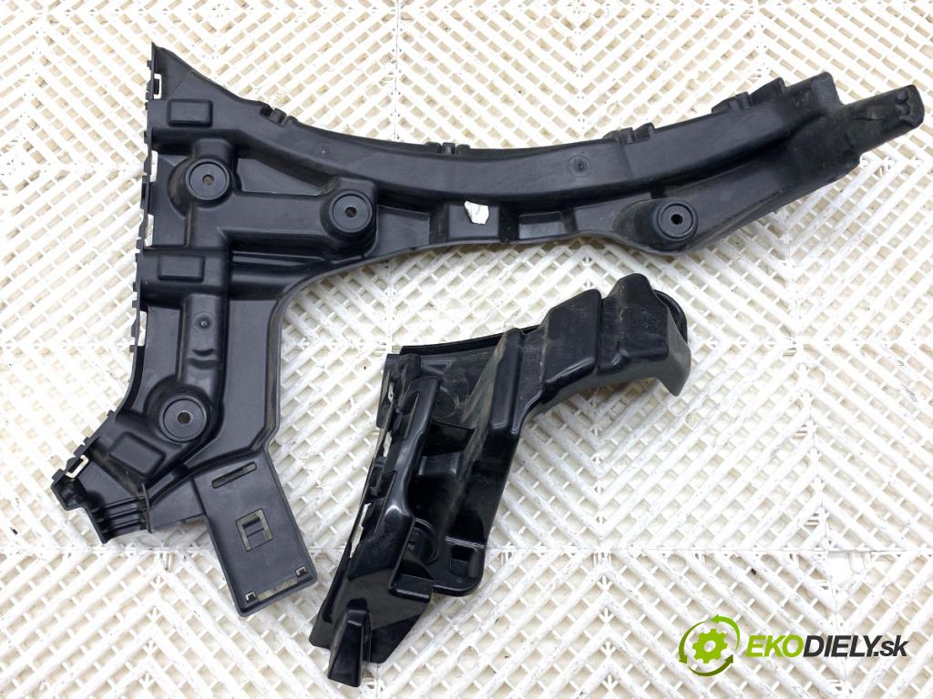 CUPRA FORMENTOR SUV 2023 228 kW 2.0 TSI 4Drive 1984 úchyt nárazníka levý zadní část 5FF807393