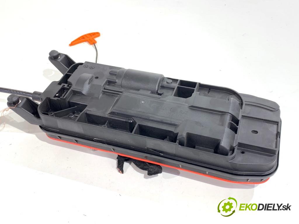 CUPRA FORMENTOR SUV 2023 228 kW 2.0 TSI 4Drive 1984 VOLIČ: kulisa 5WA713033CD