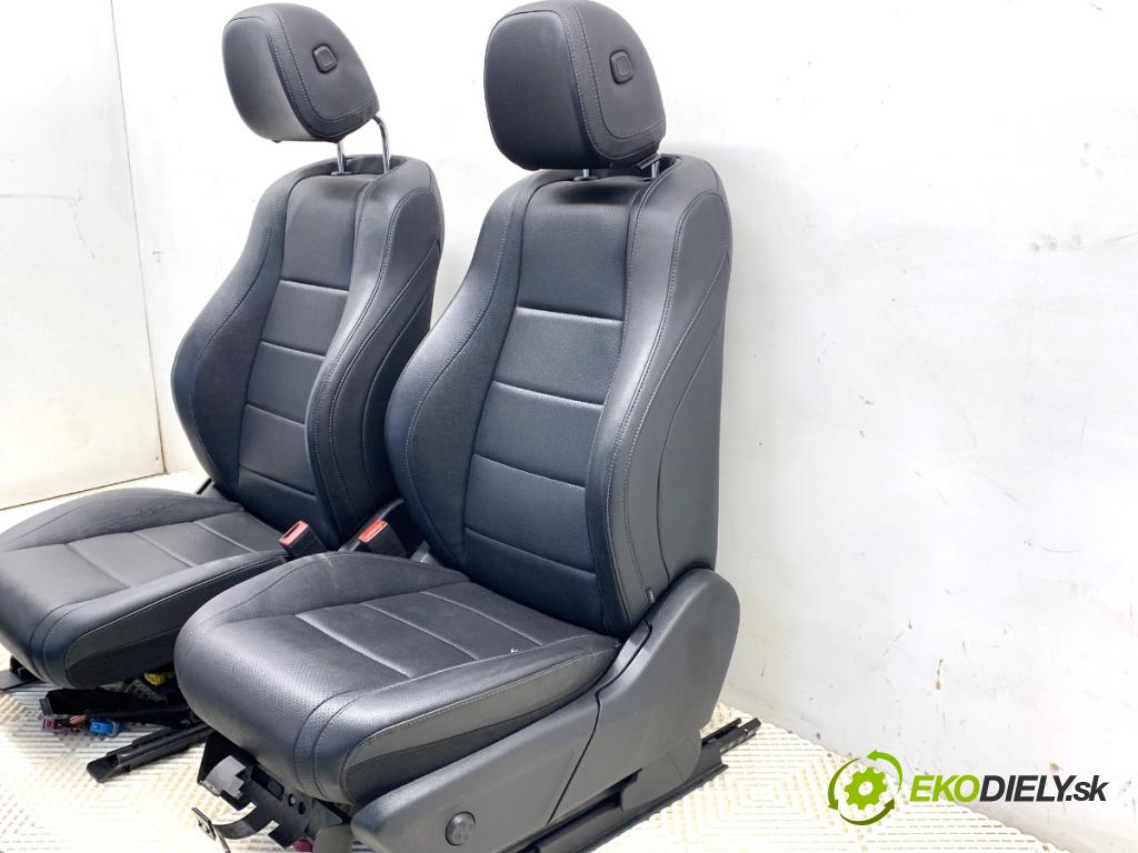 MERCEDES-BENZ GLE SUV 2020 180 kW GLE 300 d 4-matic (167.119) 1950 Sedadlá, sedačky Sedadlo bočné