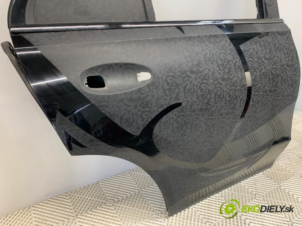 MERCEDES-BENZ GLE SUV 2020 180 kW GLE 300 d 4-matic (167.119) 1950 dveře pravý zadní část