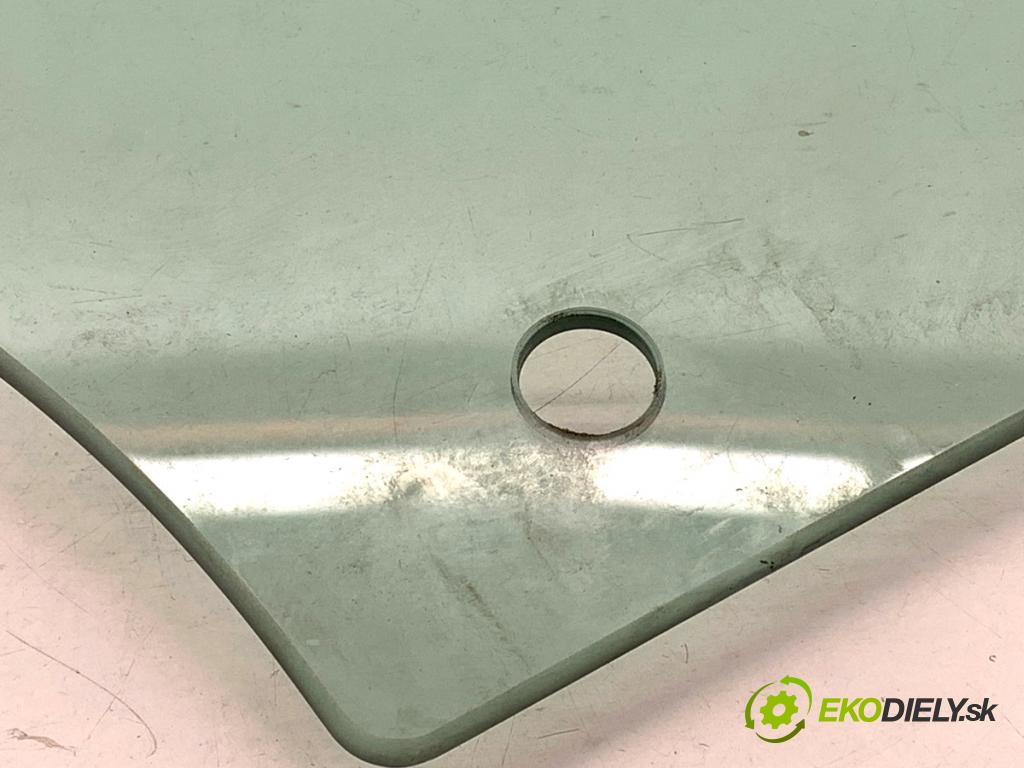 MERCEDES-BENZ GLE SUV 2020 180 kW GLE 300 d 4-matic (167.119) 1950 okno pravý přední část