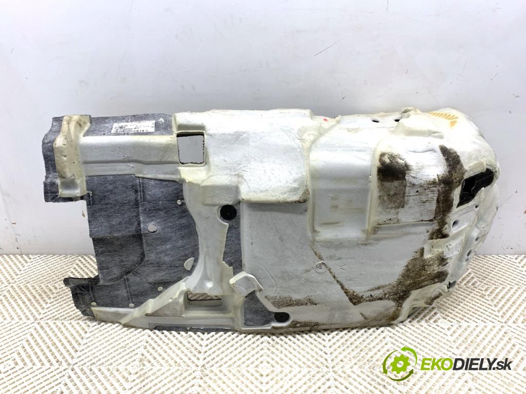 MERCEDES-BENZ GLE SUV 2020 180 kW GLE 300 d 4-matic (167.119) 1950 koberec KRYTINA: predný ľavá strana A1676801700