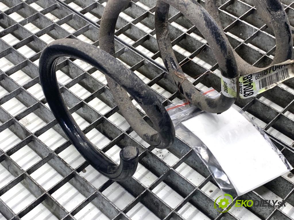 JEEP CHEROKEE KL SUV 2014 125 kW 2.0 CRD 4x4 1956 Pružina predný 05168704AB (Kľučka dverí ostatné)