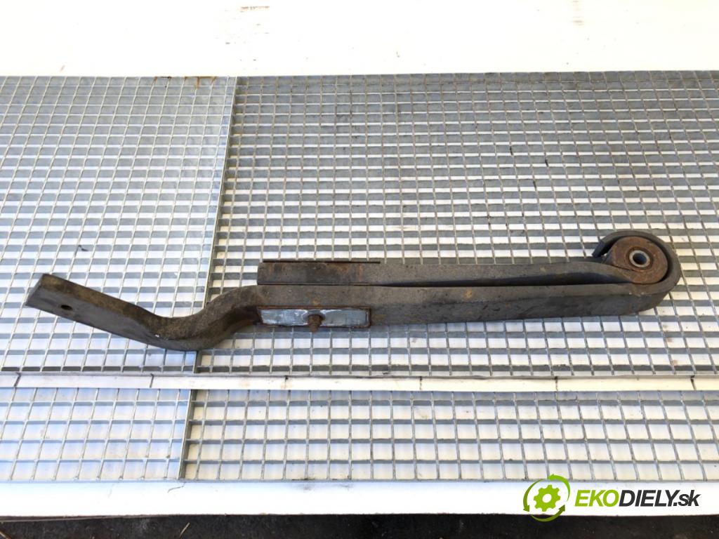 RENAULT TRUCKS T Platforma / podwozie 2020 338 kW T460 338 kW [460 KM] olej napędowy 2013 - 2022 10837 levý zadní část 