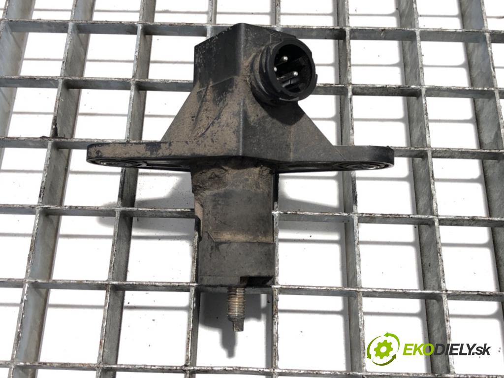 RENAULT TRUCKS T Platforma / podwozie 2020 338 kW T460 338 kW [460 KM] olej napędowy 2013 - 2022 10837 Snímač hladiny nápravy 22194741