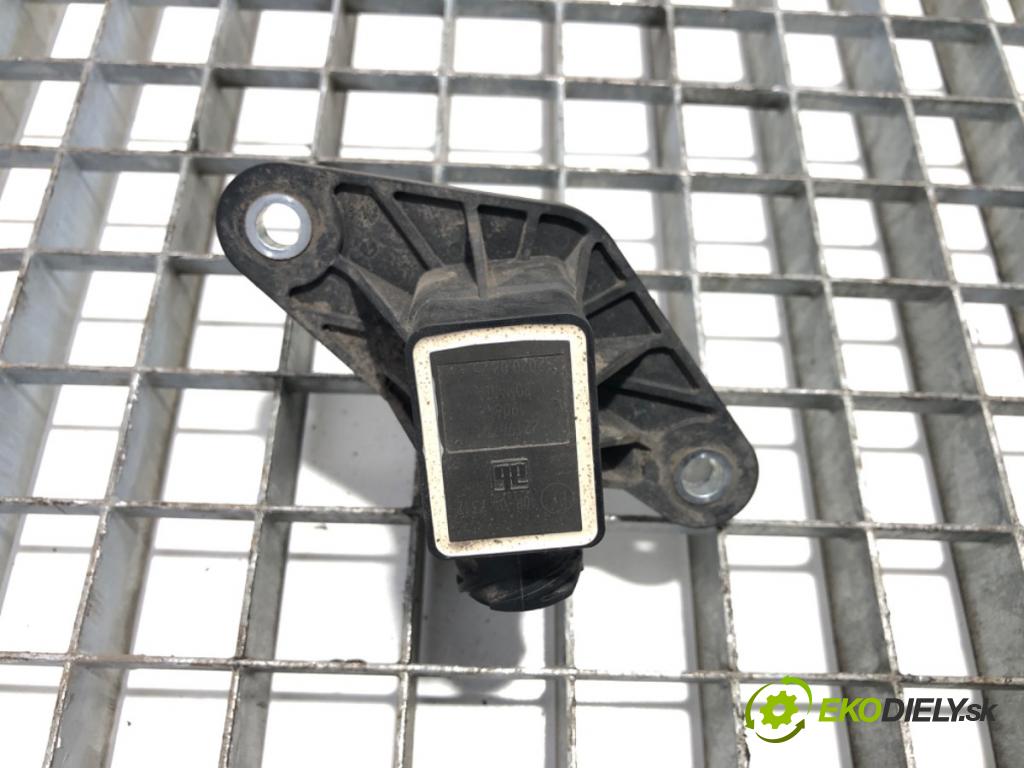 RENAULT TRUCKS T Platforma / podwozie 2020 338 kW T460 338 kW [460 KM] olej napędowy 2013 - 2022 10837 Snímač hladiny nápravy 22194741