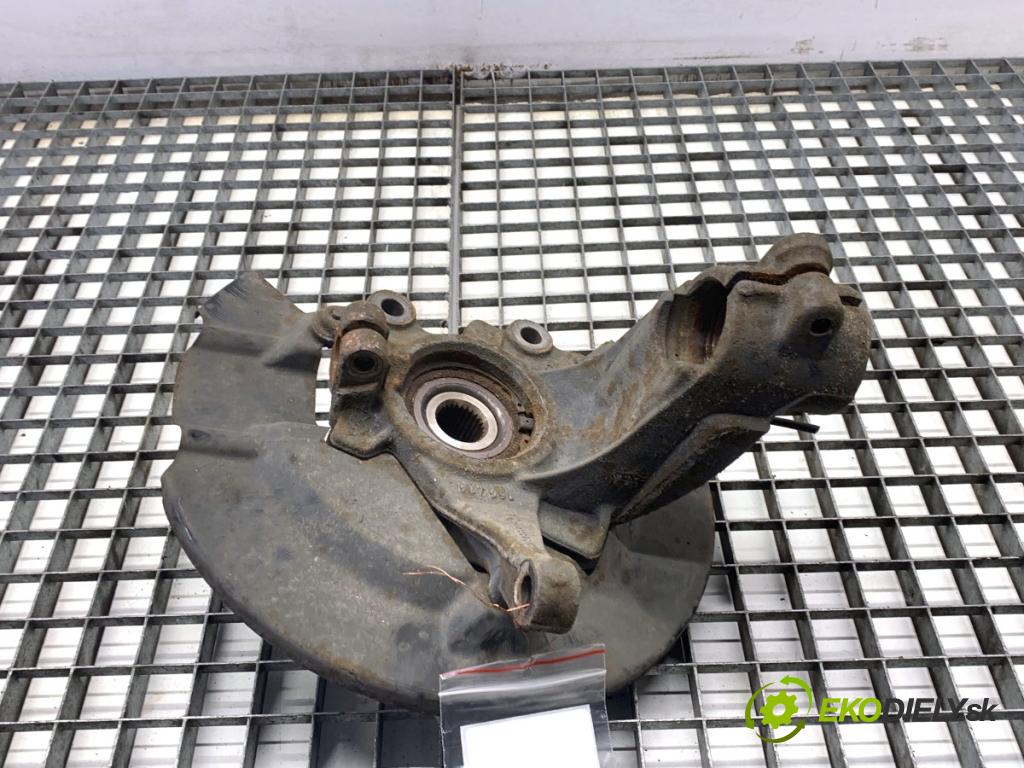 FORD KUGA II SUV 2014 120 kW 2.0 TDCi 4x4 1997 náboj pravy predný