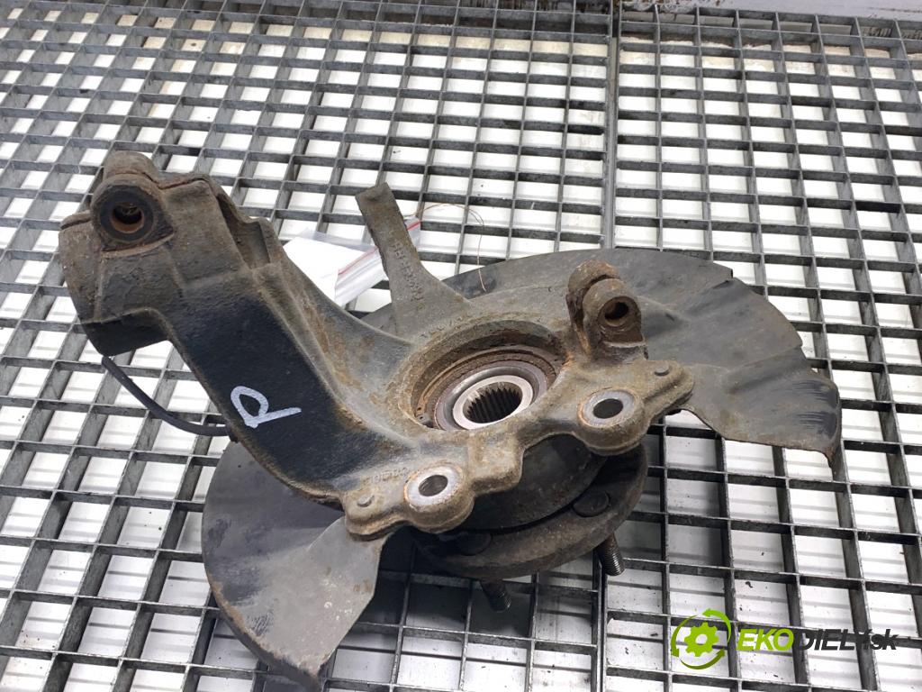 FORD KUGA II SUV 2014 120 kW 2.0 TDCi 4x4 1997 náboj pravy predný