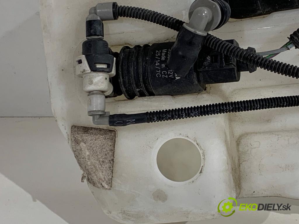 FORD KUGA II SUV 2014 120 kW 2.0 TDCi 4x4 1997 Nádržka ostrekovačov CV44-13K175-AE