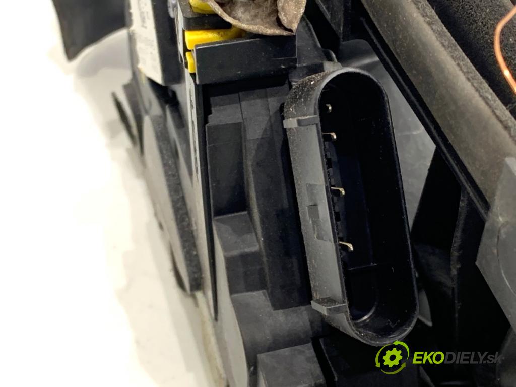 FORD KUGA II SUV 2014 120 kW 2.0 TDCi 4x4 1997 zámok Dvere ľavy zad BM5A-A26413-AG