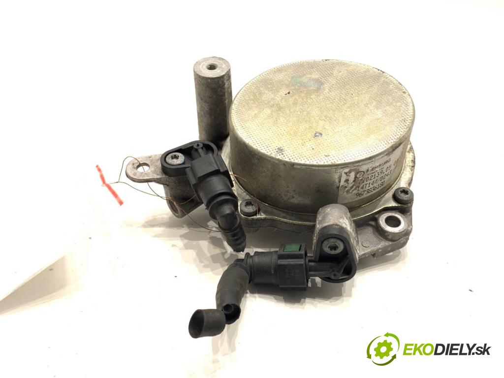 FORD KUGA II SUV 2014 120 kW 2.0 TDCi 4x4 1997 pumpa vakuová 9673836180