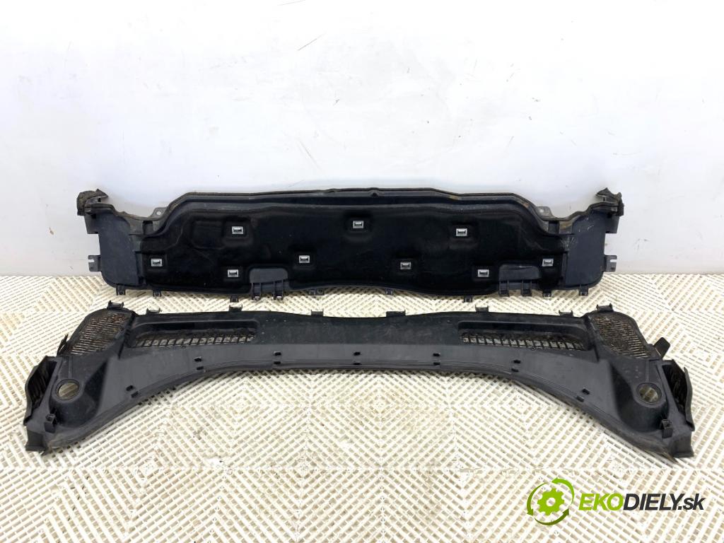 FORD KUGA II SUV 2014 120 kW 2.0 TDCi 4x4 1997 Torpédo, plast pod čelné okno CJ54-S02216-AF (Torpédo (plast pod čelným sklom))