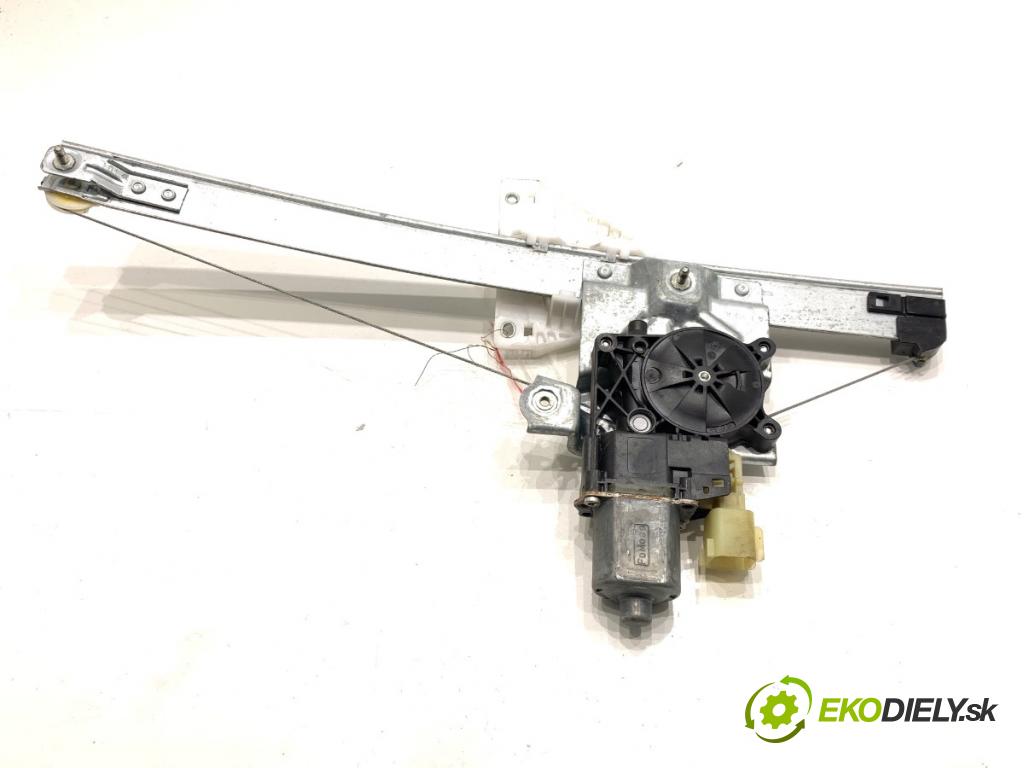 FORD KUGA II SUV 2014 120 kW 2.0 TDCi 4x4 1997 mechanismus okna pravý zadní část 0130822735