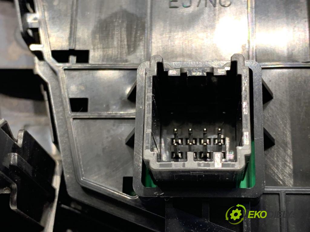 FORD KUGA II SUV 2014 120 kW 2.0 TDCi 4x4 1997 Panel ovládaní radia CV4T-18K811-SA (Páčky pod volantem)