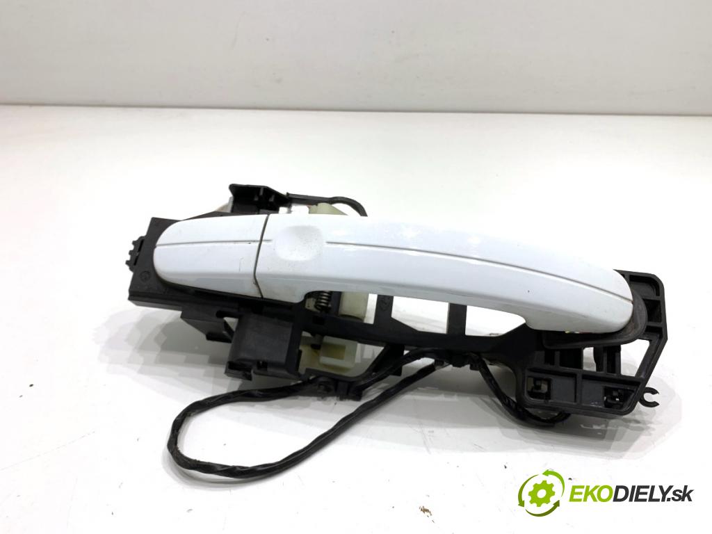 FORD KUGA II SUV 2014 120 kW 2.0 TDCi 4x4 1997 Kľučka vonkajšia pravy predný 