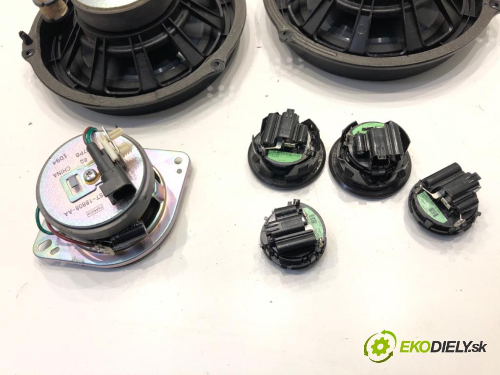 FORD KUGA II SUV 2014 120 kW 2.0 TDCi 4x4 1997 reproduktory 6M2T-18808-FC