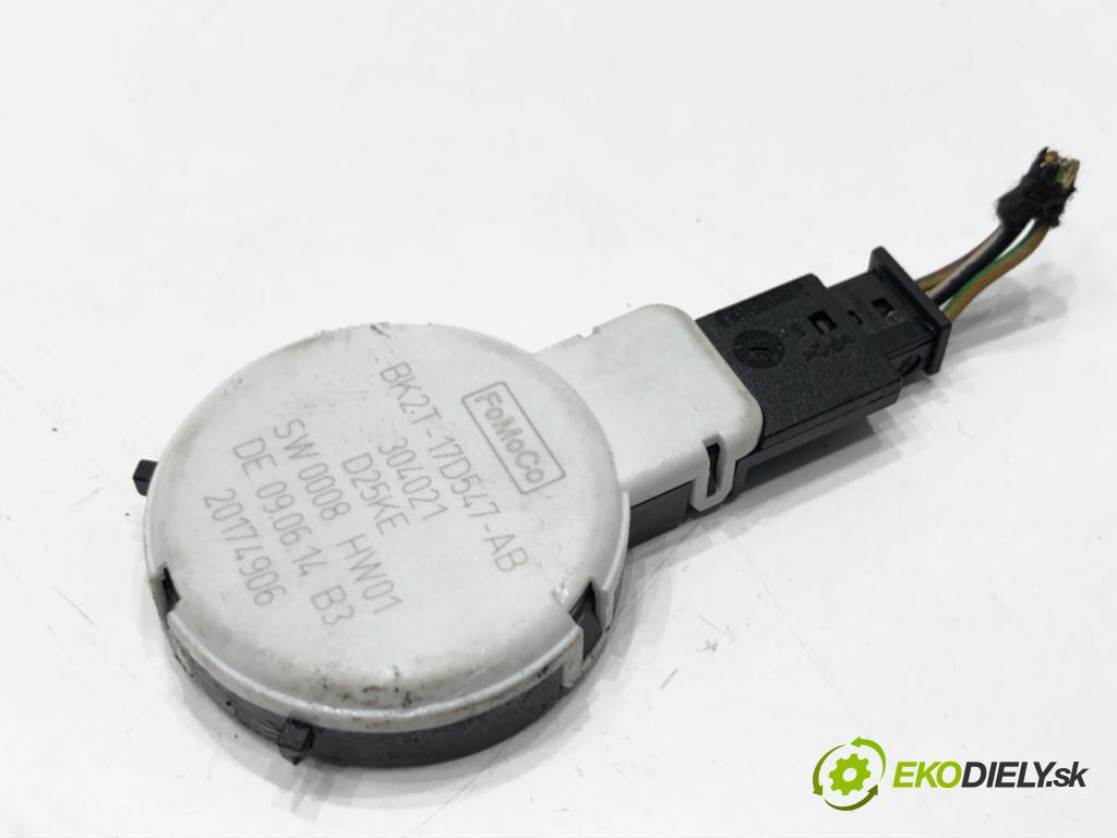 FORD KUGA II SUV 2014 120 kW 2.0 TDCi 4x4 1997 snímač deště BK2T-17D547-AB (Snímač deště)