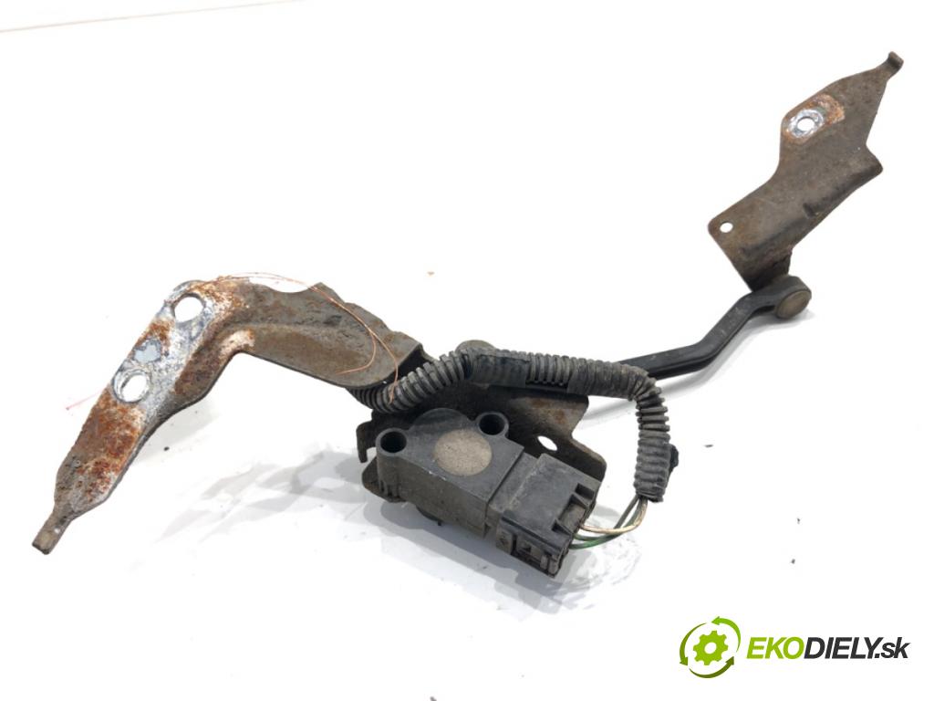 FORD KUGA II SUV 2014 120 kW 2.0 TDCi 4x4 1997 snímač ÚROVEŇ: XENON VP4N5F-13D007-CA (Snímač)