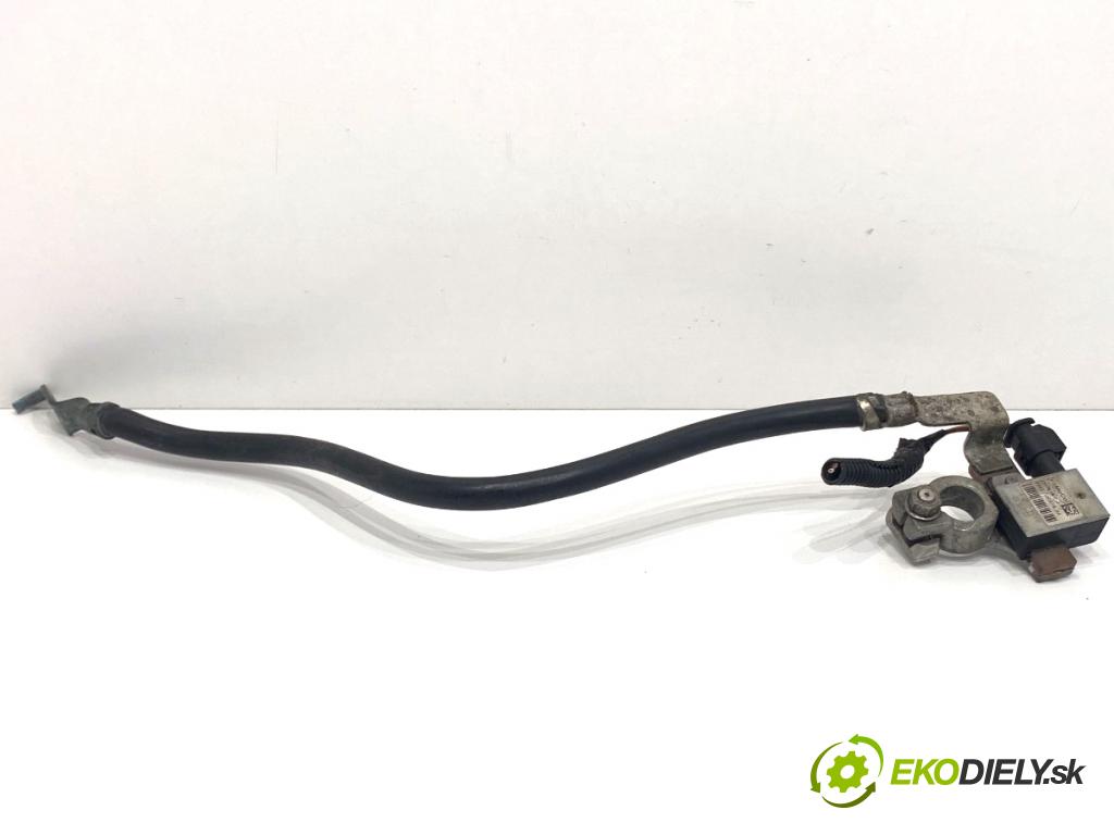 FORD KUGA II SUV 2014 120 kW 2.0 TDCi 4x4 1997 svorka MINUS: F1FT10C679BA