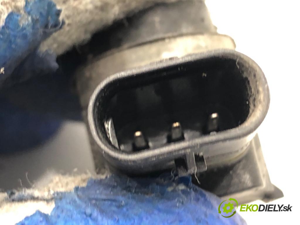 FORD KUGA II SUV 2014 120 kW 2.0 TDCi 4x4 1997 Snímač PDC