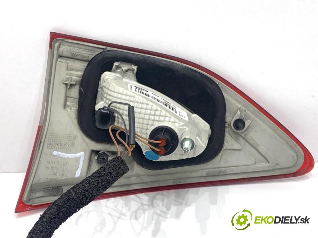 FORD KUGA II SUV 2014 120 kW 2.0 TDCi 4x4 1997 Svetlo zad ľavá strana vnútorná CV44-13A603-BG (Kľučka dverí ostatné)