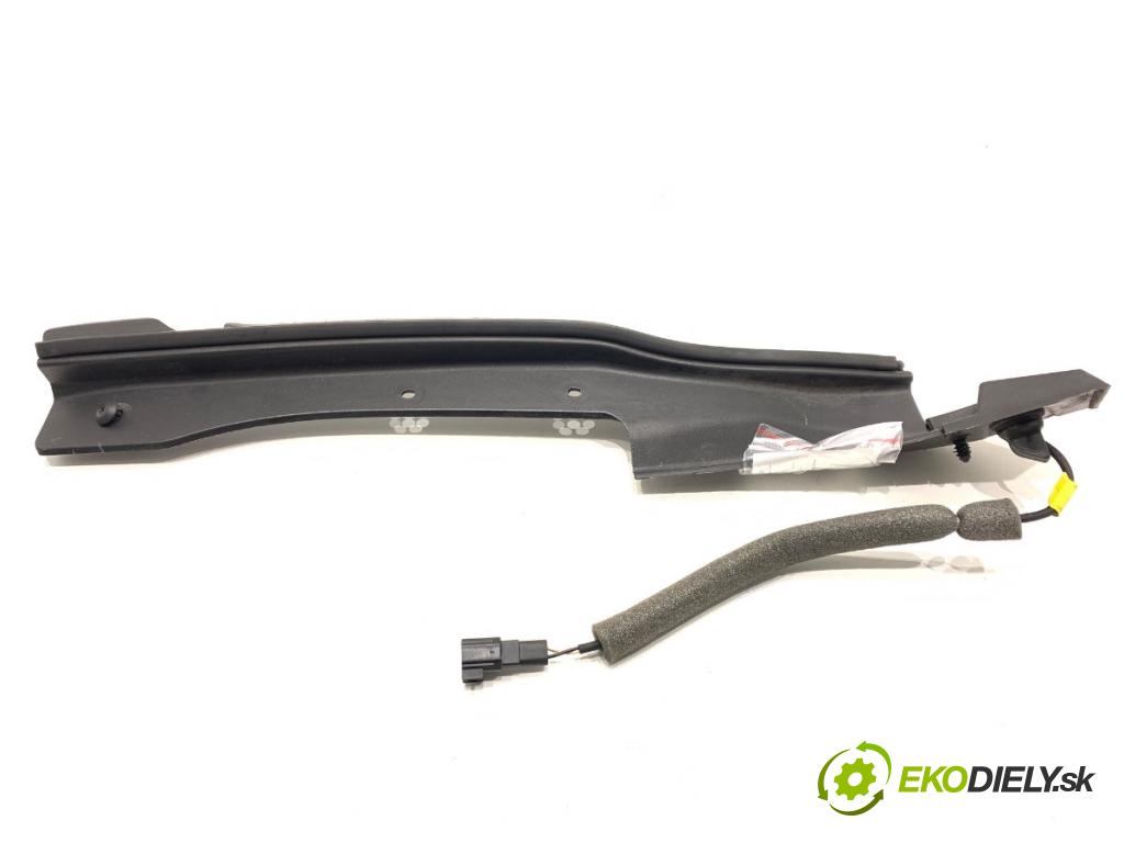 FORD KUGA II SUV 2014 120 kW 2.0 TDCi 4x4 1997 snímač zámek dveří zadní část levý CJ54-S406A77-AC