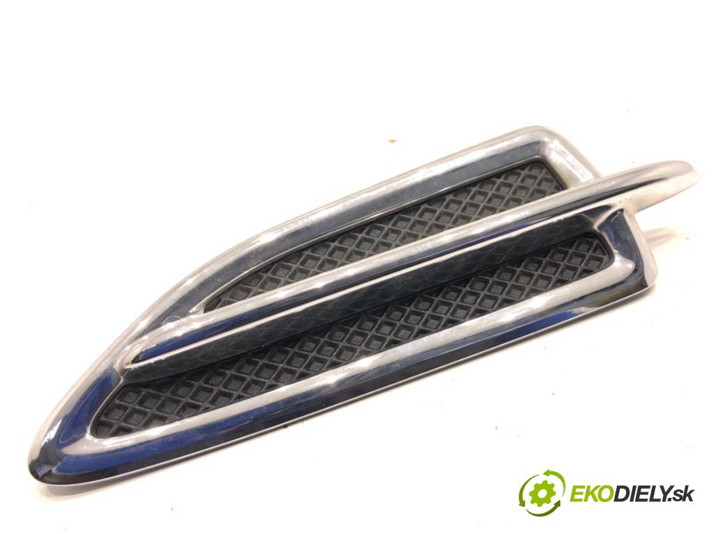 FORD KUGA II SUV 2014 120 kW 2.0 TDCi 4x4 1997 Lišta blatníka pravá CJ54-16C216AF